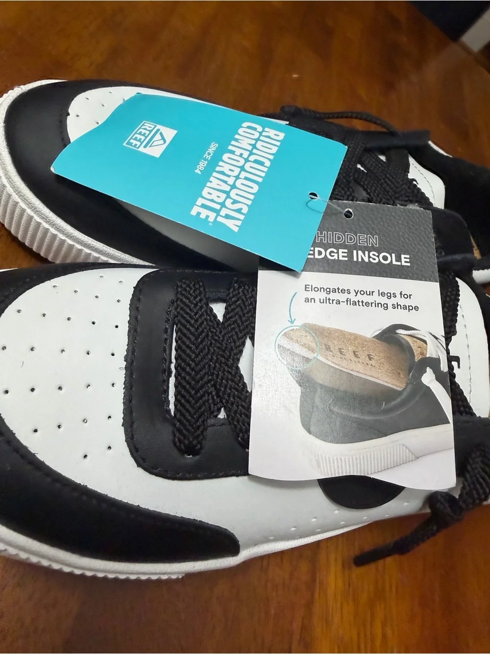 Brand New Reef Lay Day Seas Court Women’s Sneaker Size 10 Retail $100